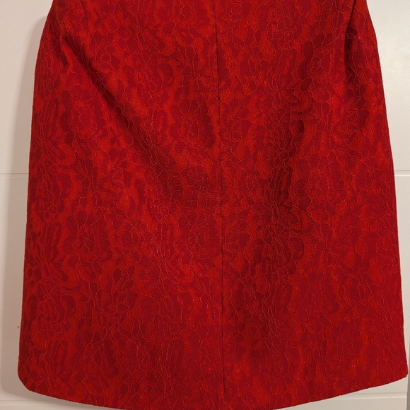 Red cape jacket - Picture 6 of 6